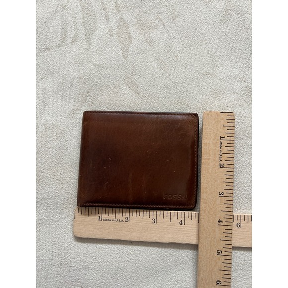 Fossil Mens Brown Leather Bifold Wallet with Flip ID Window and Card Slots - Picture 5 of 11